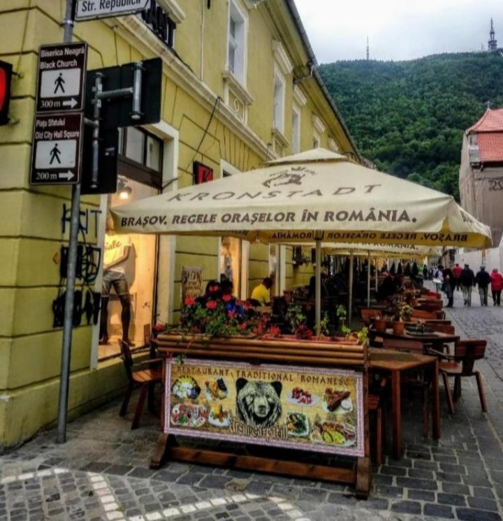 Studio Republicii Apartment Brașov Exterior foto